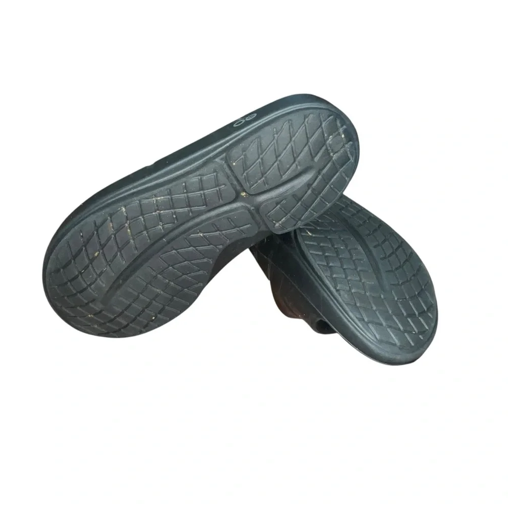 OOFOS Ooriginal Sandals  Women's 9 Lightweight Recovery Footwear Black
